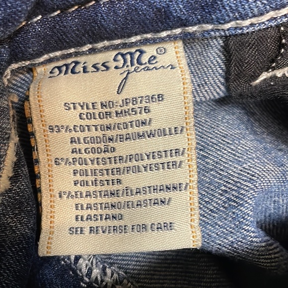 Miss Me Signature Boot Jeans - Picture 10 of 13